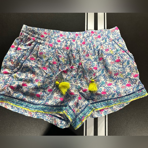 Vineyard Vines Vacation Short - Picture 2 of 3